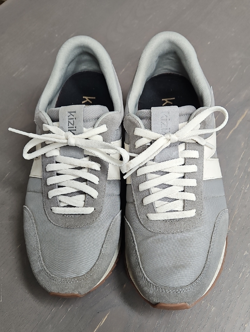 Kizik Milan  Men’s Gray Low-Top Casual Sneakers